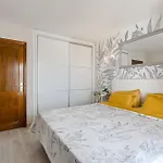 Stylish Design W Ocean & Pool View, King Size Bed, Wifi,2 Smart Tv, Street Parking, 2 Pools Access Apartmán Costa Adeje (Tenerife)